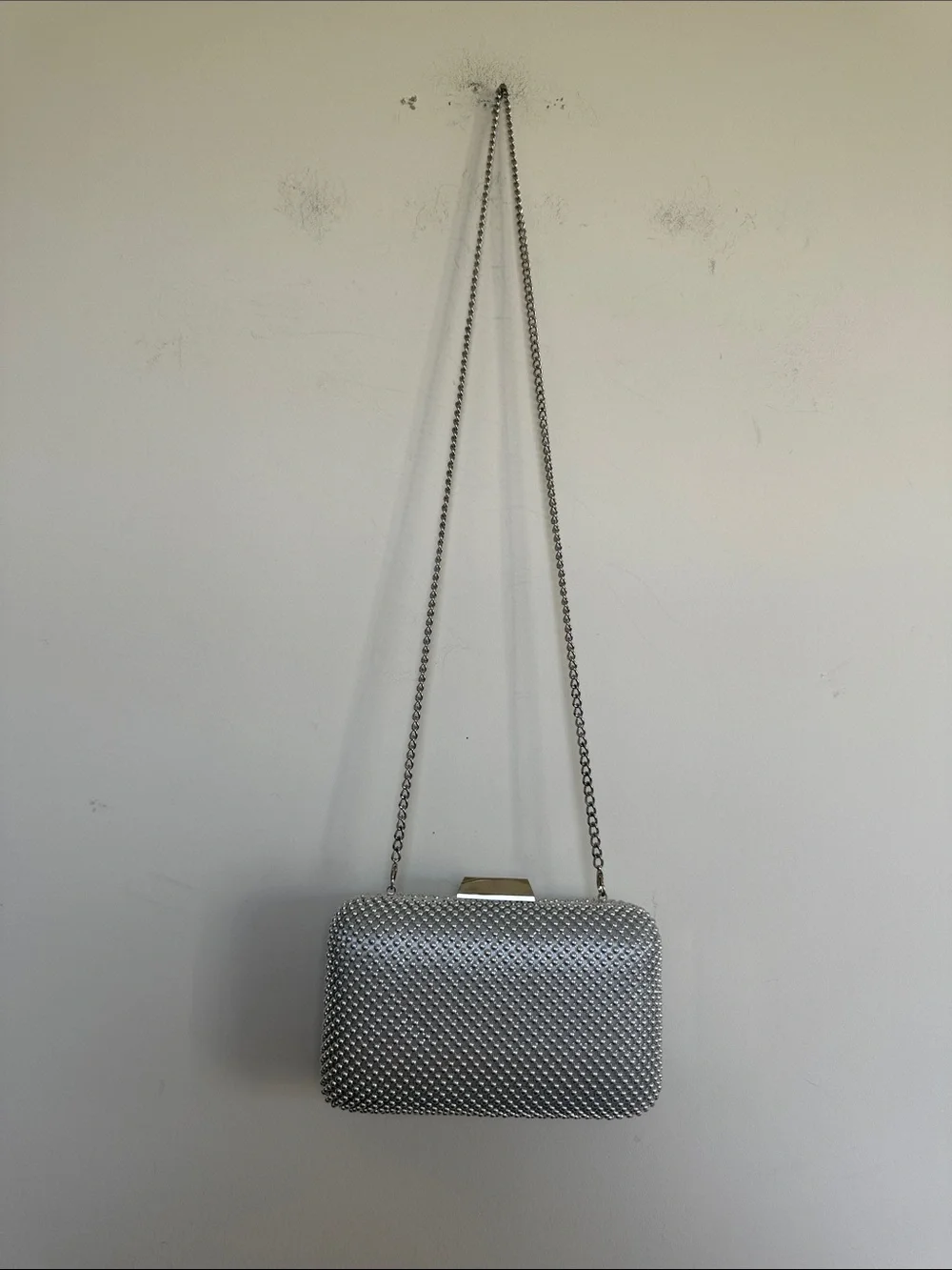 Olga Berg Silver Rhinestone Mesh Evening Clutch with Chain